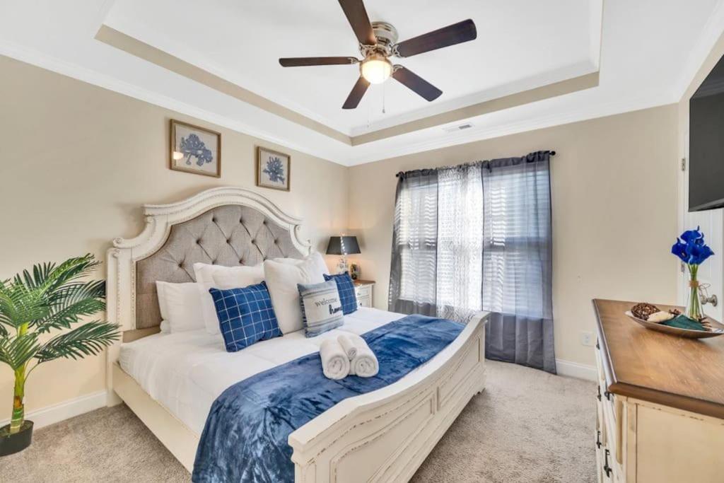 Вілла Cozy 2B Townhouse King Bed Free Parking Tv In Brs Конкорд Екстер'єр фото