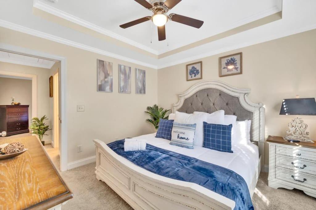 Вілла Cozy 2B Townhouse King Bed Free Parking Tv In Brs Конкорд Екстер'єр фото